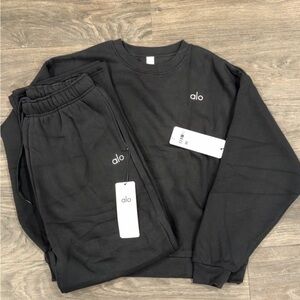 Alo Black Crewneck & Straight Leg Sweatpant Set NWT Large
